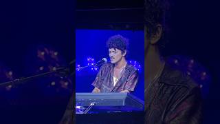 Bruno Mars “Talking To The Moon” LIVE AT INTUIT DOME