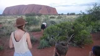 The Reality Of Visiting Uluru (Ayer's Rock)