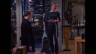 Frasier: Daphne Tries To Clean Martin's Chair