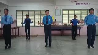 Latihan Lompat Tali Bukan Saja Dibuat Di Gelanggang Tetapi Juga Dalam Kelas. Bersungguh Benar Mereka