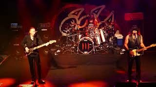 The Winery Dogs - Oblivion