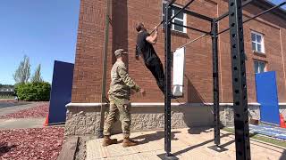 Partner Chin-Up