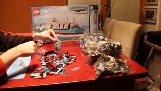 Lego 10241 - Maersk Line Triple-E - Unpacking 1