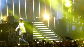 “Roll Up & Black and Yellow” Wiz Khalifa@Giant Center Hershey, PA 7/3/15 Boys of Zummer Tour