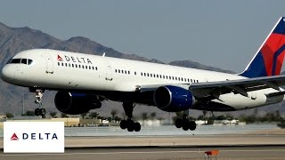 Delta Airlines Boeing 757-200 Winglets takeoff from JFK International Airport