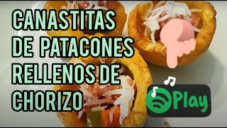 Canastitas de patacones rellenos de chorizo