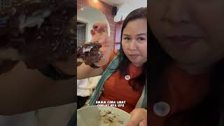 NGOBAIN KUE YANG VIRAL #food #kuliner #mukbang #shorts #shortvideo #fyp #viralvideos