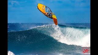 Aerial into Backloop hookipa 2021 | Ricardo Campello