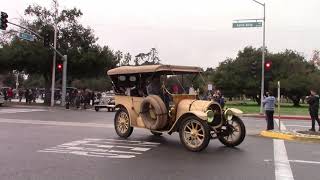 Driving to the 2022 Holiday Motor Excursion.