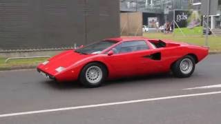 Lamborghini Countach LP400 arriving at Cars and Coffee Düsseldorf