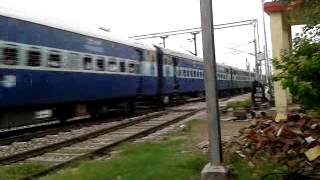 Superb speed show by Karambhoomi SF Exp