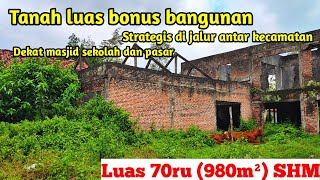 Tanah luas bonus bangunan di jalan strategis antar kecamatan cocok untuk tempat usaha