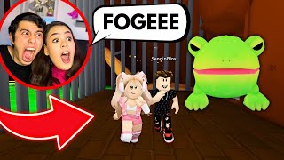 FUGINDO DO SAPO MALVADO NO ROBLOX