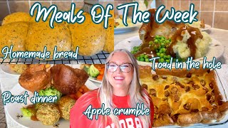 UK FAMILY MEALS | BRITISH COMFORT FOOD | TOAD IN THE HOLE | APPLE CRUMBLE | ROAST DINNER | #food