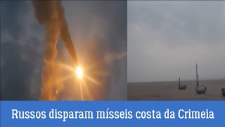 Russos disparam mísseis na costa da Crimeia contra Ucrânia, Imagens de drone mostram destruída