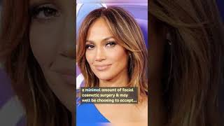 J-Lo decides not to fight age? 🤔 #shorts #beautyover40 #cosmeticsurgery #maturebeauty #antiaging