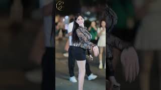 beautiful girl chinese street fashion  #shorts #trending #trendingshorts #shortvideo #beautiful