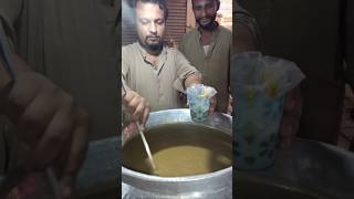 PAKISTAN STREET FOOD👈😱 #streetfood #pakistan #foodie #shorts #haleem #delicious