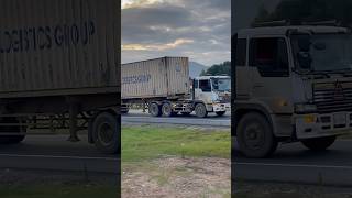 Truck Kong Kuner driving on the road #jcbvideo #kongkuner #truckdriver #excavator #dozer #dumptruck