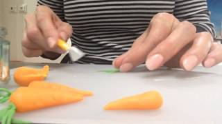 How to make a fondant carrot topper for cupcakes