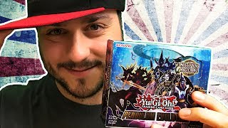 UN EPICO BOX DI YU GI OH! - PENDULUM EVOLUTION - EVOLUZIONE PENDULUM