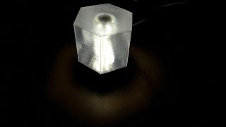 3D-printing a small desktop lamp