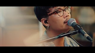 SIRIMONGKOL - เวลาช้ำ (Acoustic Sessions) [Official Video]