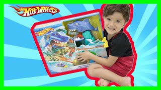 HOT WHEELS CITY: batalha na praia do Tubarão - Shark Beach Battle