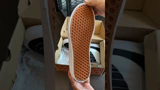 Unboxing Sk8 Hi Reissue Wrap Black True White😍😍😎