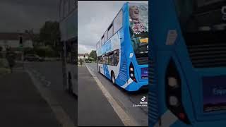 Stagecoach South Enviro400MMC Leaving with Toot toots