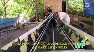 PROSES PEMOLESAN CETAKAN PERAHU FIBER MENGGUNAKAN MIRROR GLAZZE