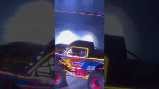 Hot Wheels Monster Truck Glow Party Live