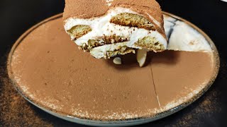 Niemand kennt dieses Rezept. Ich habe noch nie ein besseres Tiramisu gegessen. Jeder will das Rezept