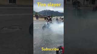 Burn out #harleydavidson #motorcycle #motorcyclestunts #stuntriding #motorcyclestunt #stunt