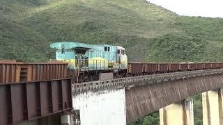 🚂Trem de minério vazio, passando pelo belo viaduto em Barão de Cocais-MG | VIDA NOS TRILHOS