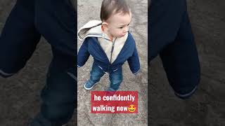 He Confidently Walking🤩