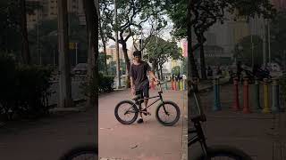 Tutorial singkat cara angkat ban belakang sepeda bmx