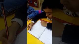 التدريب علي كتابة جُملة ❤️ عاصم ❤️ Kg2