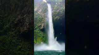 Longer video coming soon. This was breathtaking. #costarica #lafortuna #waterfall #slowmotion #slomo