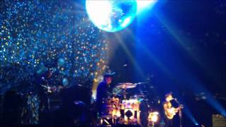 The Black Keys - Phoenix, AZ 10-9-12 Everlasting Light