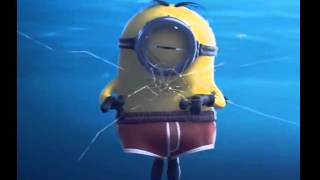 Minions Swiming Funny