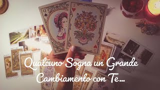 QUALCUNO SOGNA UN GRANDE CAMBIAMENTO CON TE 💕Tarocchi interattivi 🔮Lettura Tarocchi AMORE