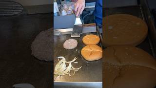 Classic Burger - Korean Street Food #shortsvideo