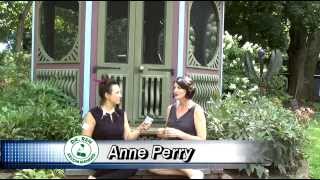 Think Healthy Business Heroine with Anne Perry