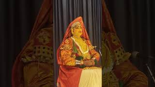 #kathakali_dance  Amazing eye movements!!