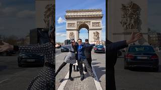 go to couples poses #arcdetriomphe #paris #shorts