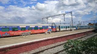 12008 Mysuru Chennai Shatabdi Express thrashing Bidadi Stn. #indianrailways #railfanning #railfans