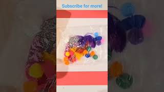 Sensory bag for a toddler! Pompoms creative activity for parents and kids! Develop fine motor skills