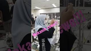 mekanik cantik ada disini#mekanik cewek