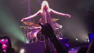 The Pretty Reckless - Zombie live em São Paulo 2017